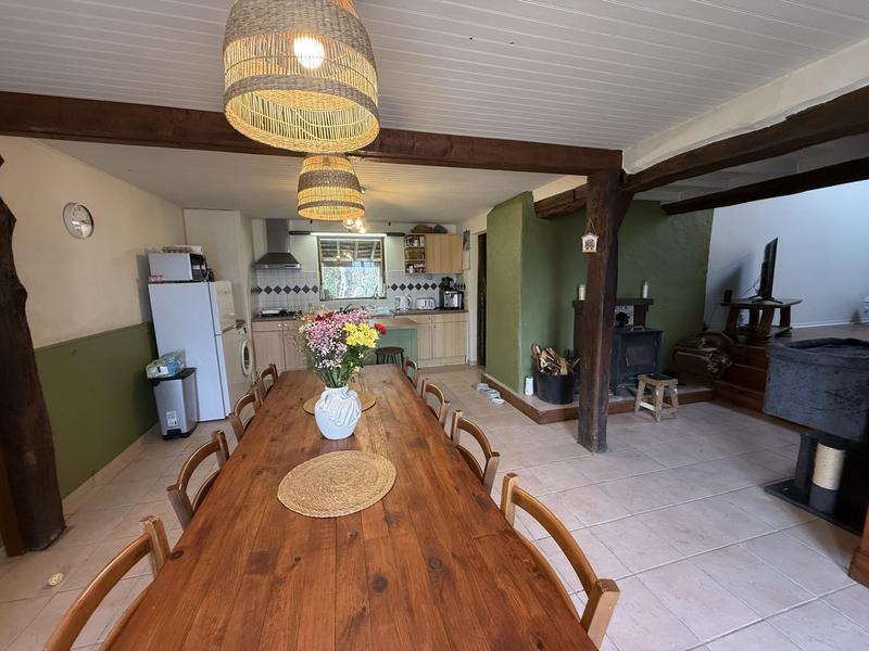 Maison - 340 m² - 17 pièces