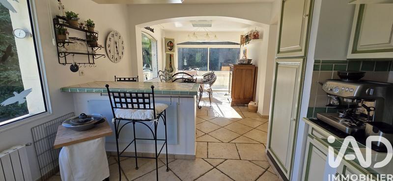 Maison - 167 m² - 8 pièces