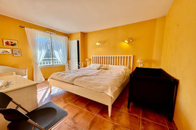 Appartement - 107 m² - 4 pièces