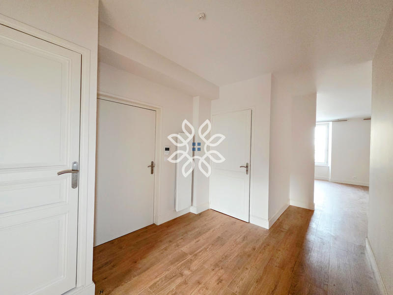 Appartement - 133 m² - 4 pièces