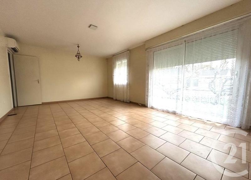 Pavillon - 75 m² - 4 pièces