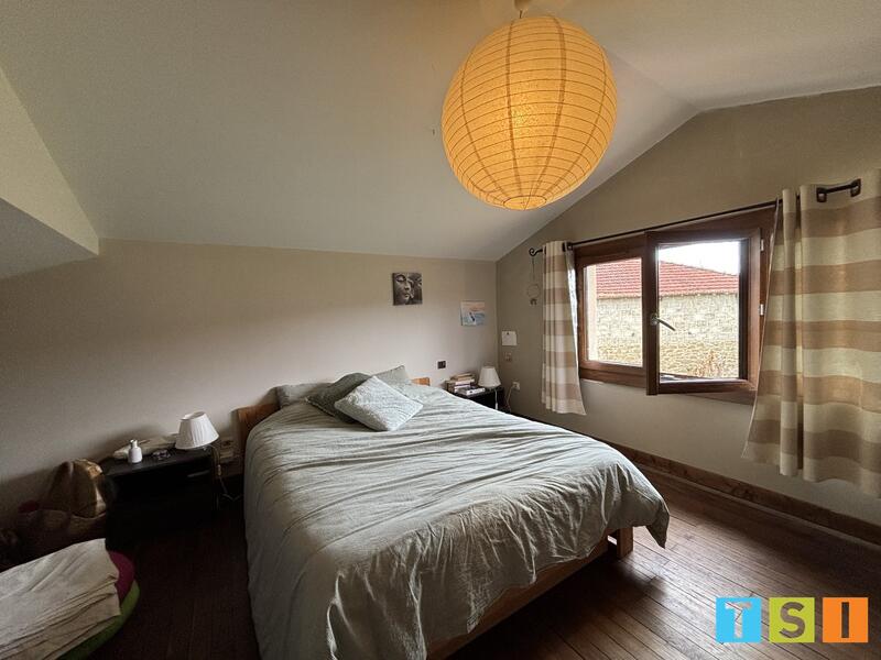 Maison - 130 m² - 4 pièces