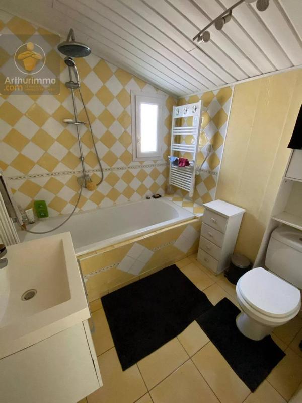 Maison - 88 m² - 3 pièces