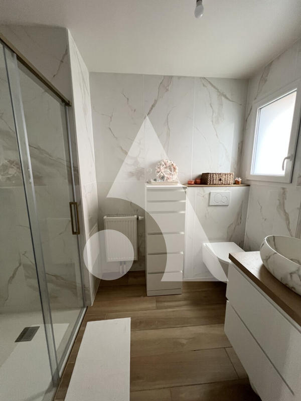 Maison - 86 m² - 4 pièces