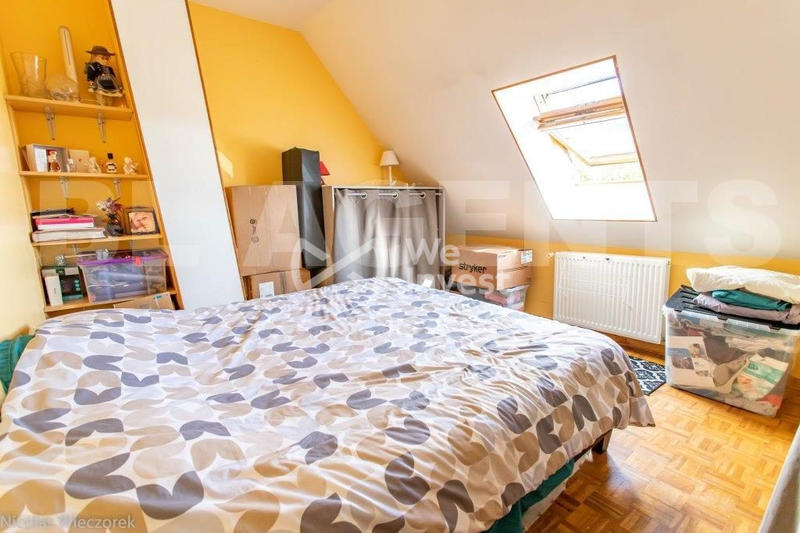 Maison - 90 m² - 6 pièces