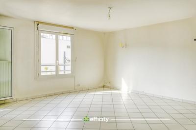 Appartement - 93 m² - 4 pièces