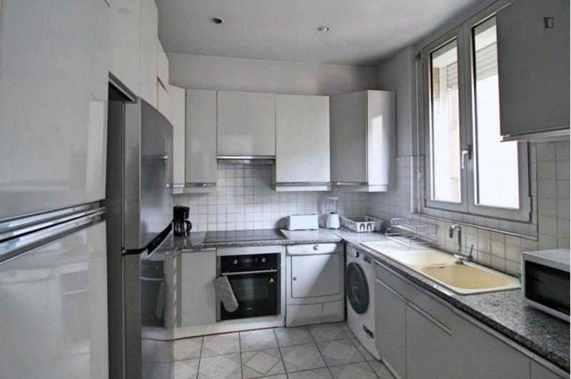 Chambre - 19 m² - 5 pièces