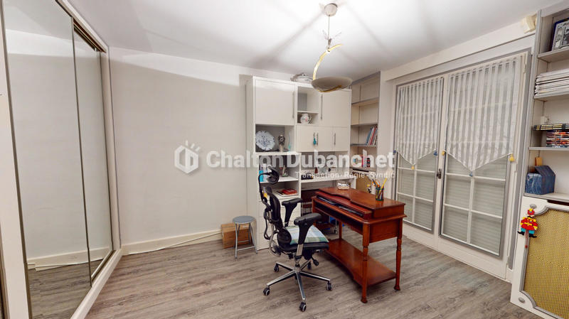 Maison - 160 m² - 5 pièces