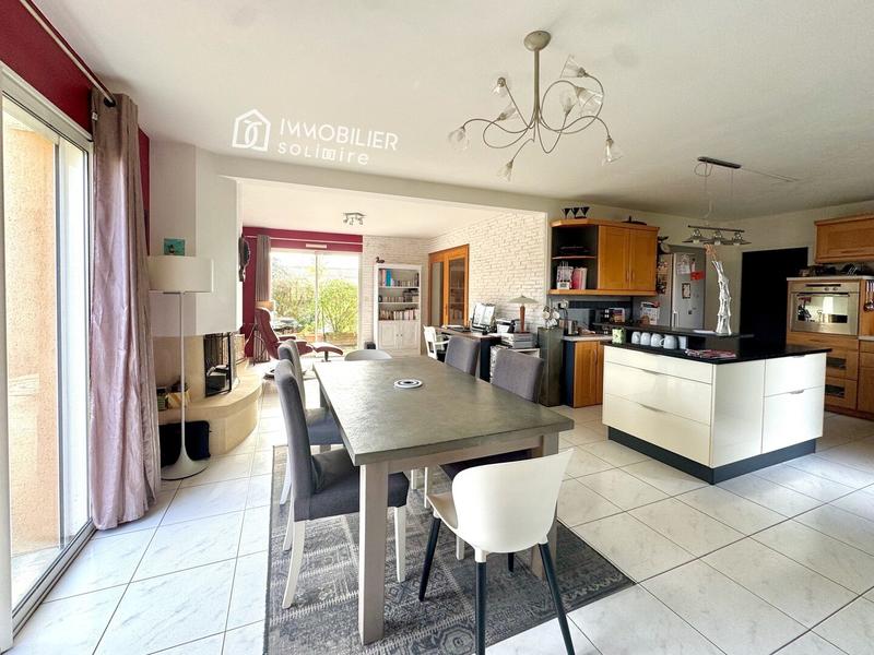 Maison - 153 m² - 7 pièces