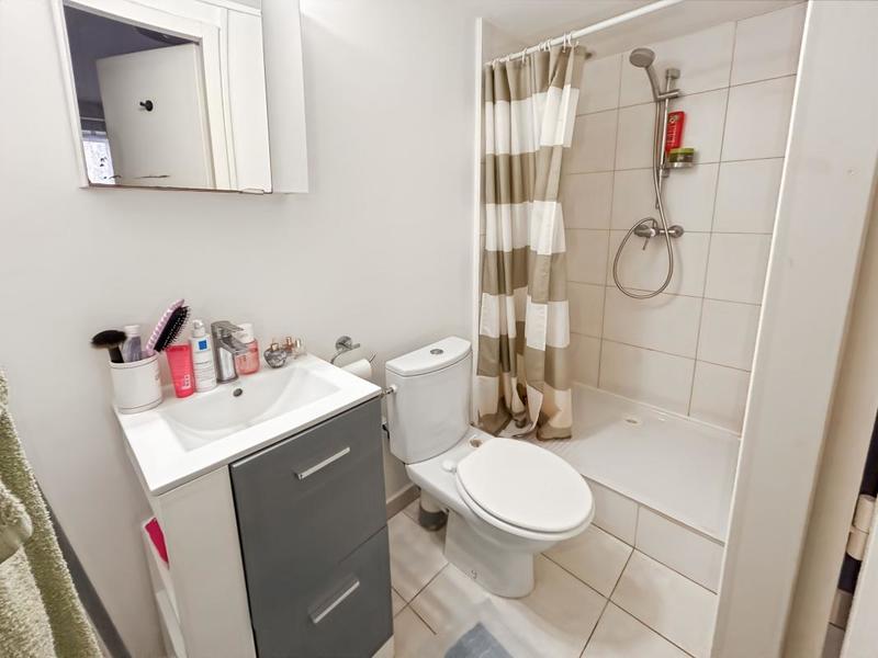 Studio - 14 m² - 1 pièce