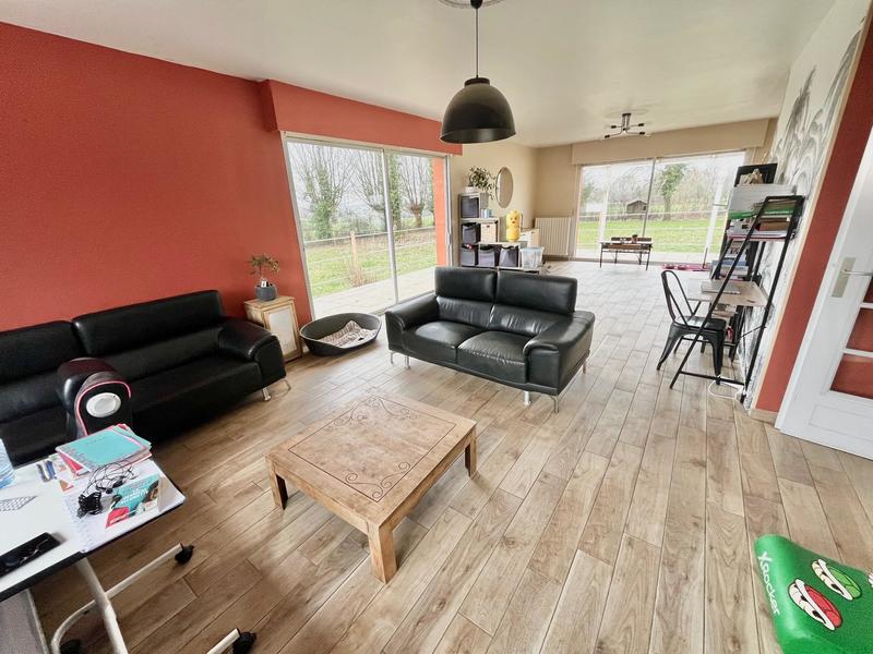 Pavillon - 135 m² - 4 pièces