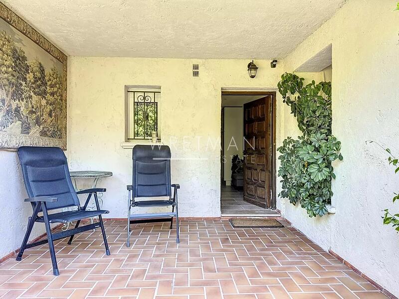 Maison - 266 m² - 8 pièces