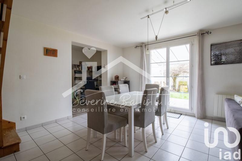 Maison - 121 m² - 7 pièces