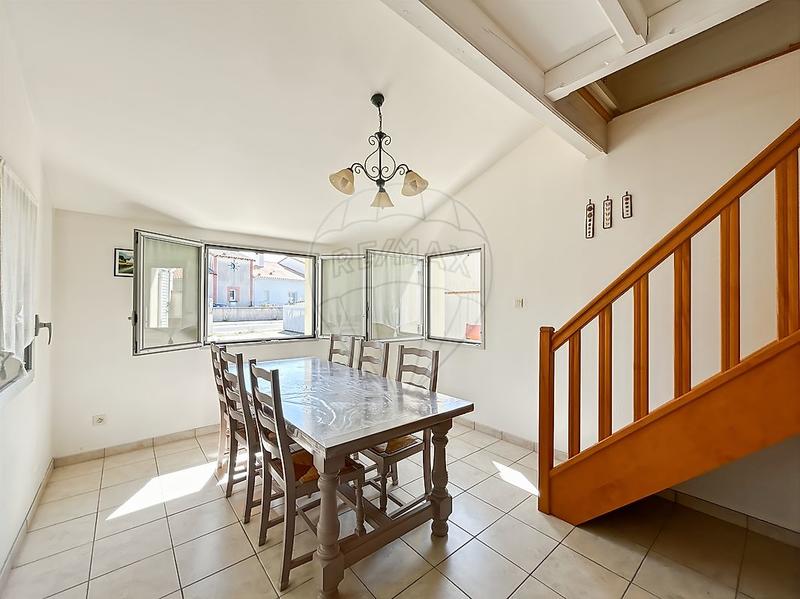 Maison - 100 m² - 4 pièces