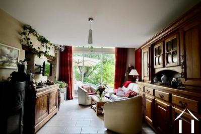 Maison - 274 m² - 9 pièces