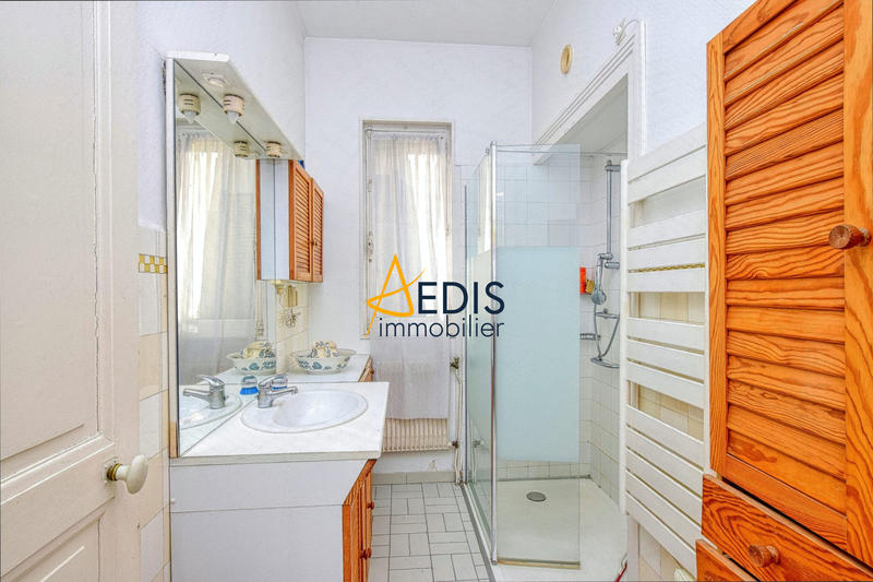 Maison - 172 m² - 8 pièces