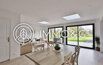 Maison - 155 m² - 5 pièces