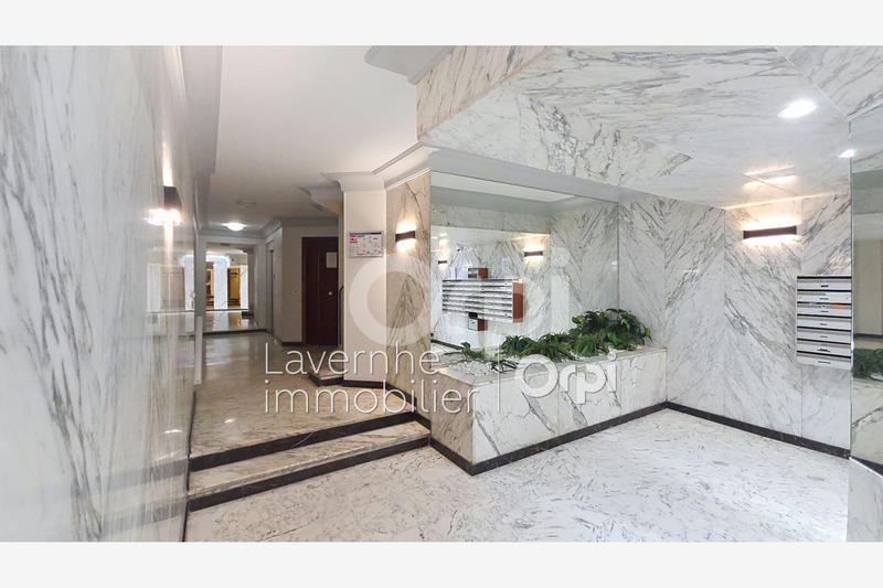 Appartement - 81 m² - 3 pièces