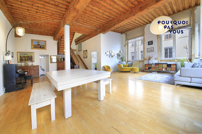 Appartement - 172 m² - 6 pièces