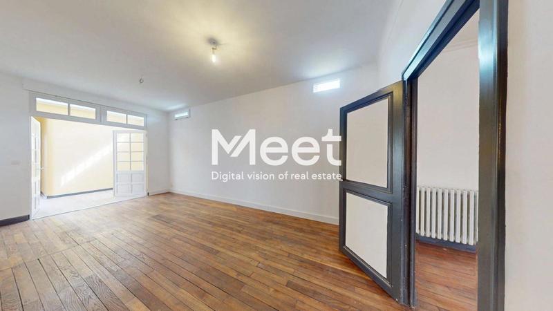 Maison de maîtres - 230 m² - 8 pièces