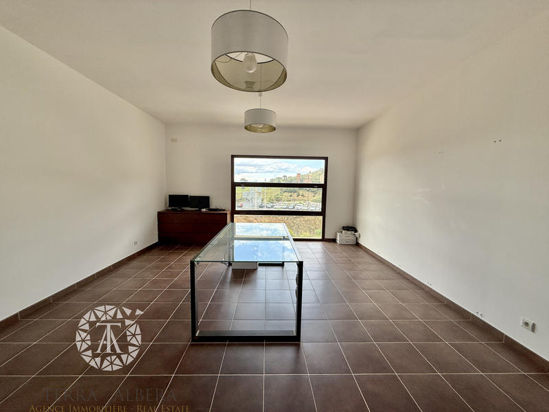 Immeuble - 220 m² - 6 pièces