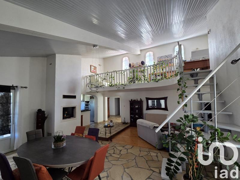 Maison - 174 m² - 6 pièces