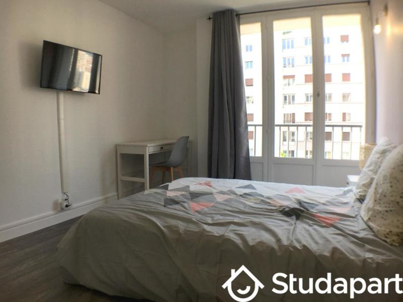 Chambre - 9 m² - 1 pièce