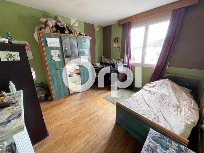 Maison - 174 m² - 7 pièces