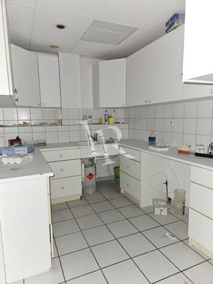 Local d'activités - 78 m²