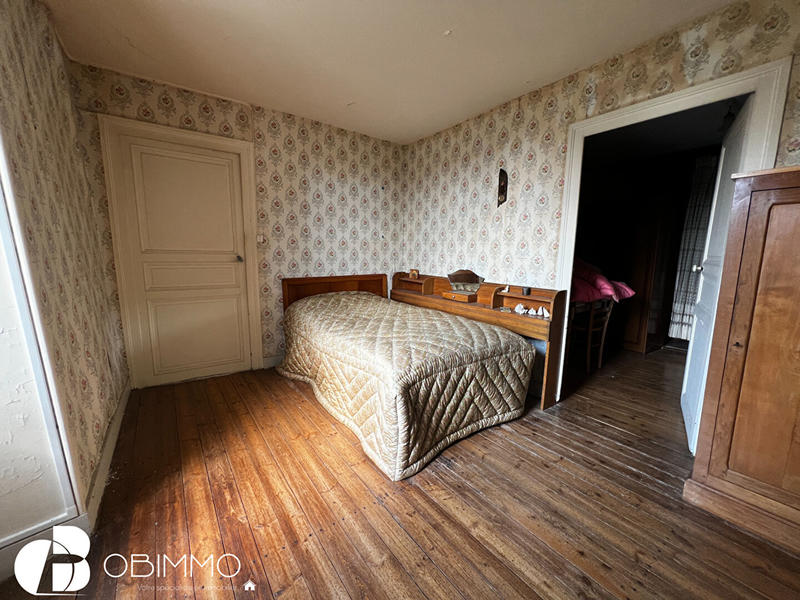 Maison - 284 m² - 10 pièces