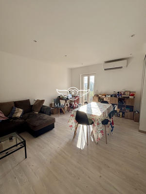 Maison ancienne - 250 m² - 7 pièces