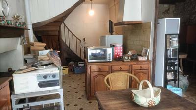 Maison traditionnelle - 140 m² - 5 pièces