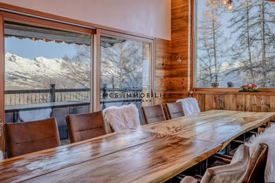 Châlet - 279 m² - 9 pièces