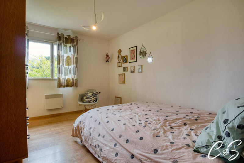 Maison - 95 m² - 4 pièces