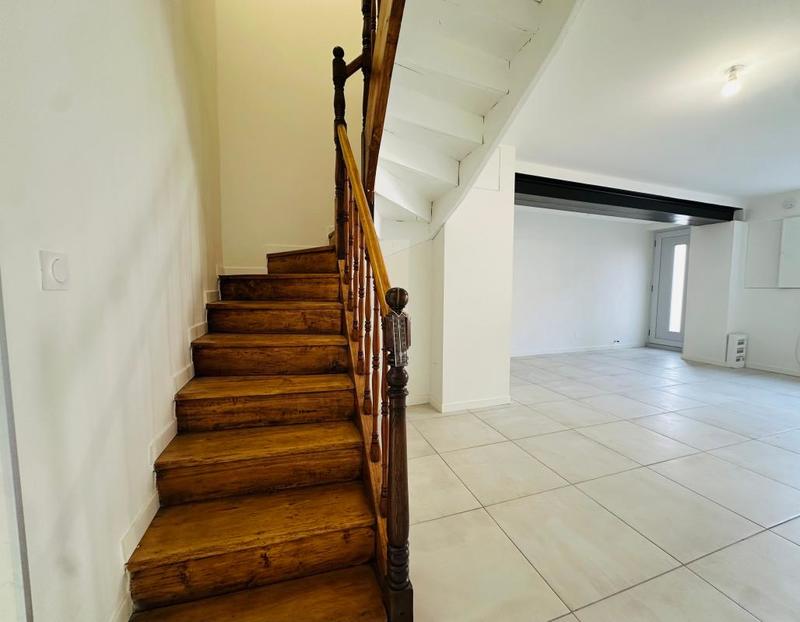 Maison de ville - 81 m² - 3 pièces