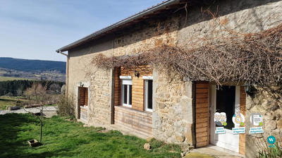 Maison - 120 m² - 3 pièces