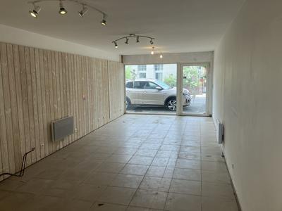 Local commercial - 46 m² - 3 pièces