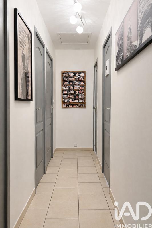 Maison - 99 m² - 5 pièces