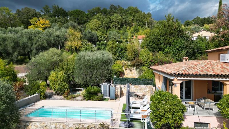 Villa - 210 m² - 7 pièces