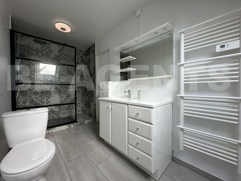 Maison - 115 m² - 6 pièces