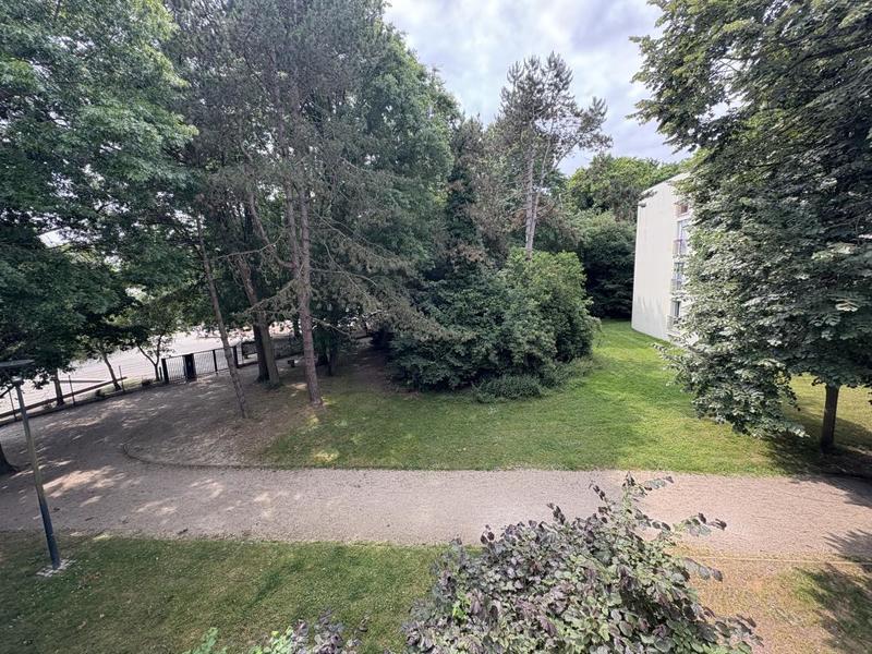 Appartement - 87 m² - 4 pièces