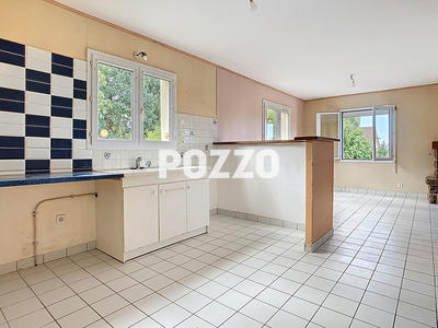 Maison - 100 m² - 5 pièces