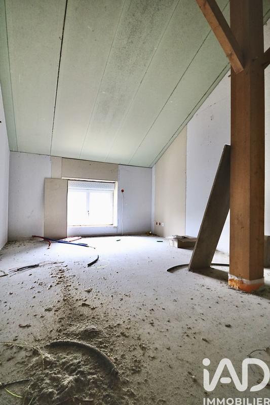 Maison - 229 m² - 6 pièces