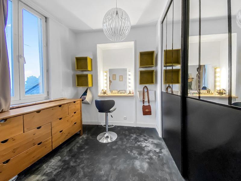 Maison bourgeoise - 214 m² - 12 pièces