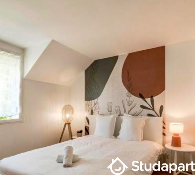 Chambre - 30 m² - 1 pièce