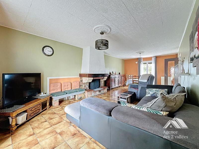 Maison - 105 m² - 5 pièces