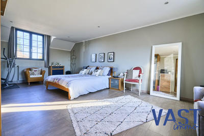 Maison - 194 m² - 5 pièces