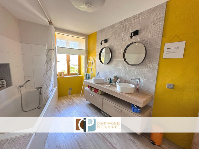 Maison - 134 m² - 6 pièces