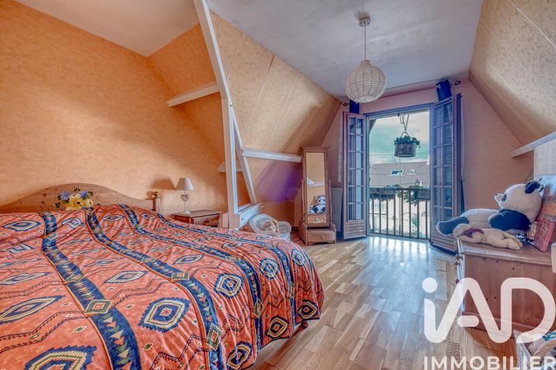 Maison - 139 m² - 6 pièces