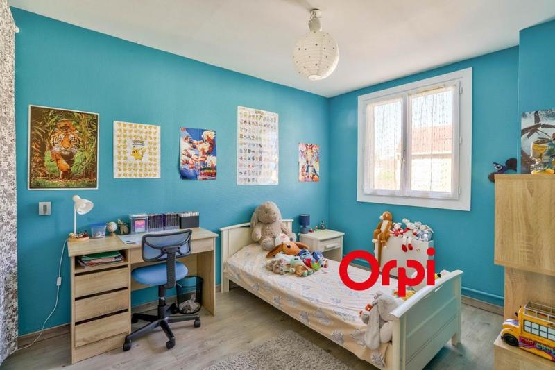 Maison - 102 m² - 5 pièces